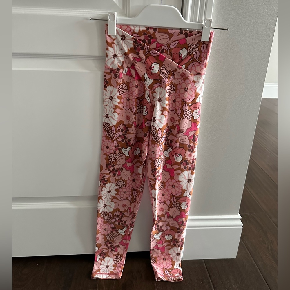 off-line crossover leggings